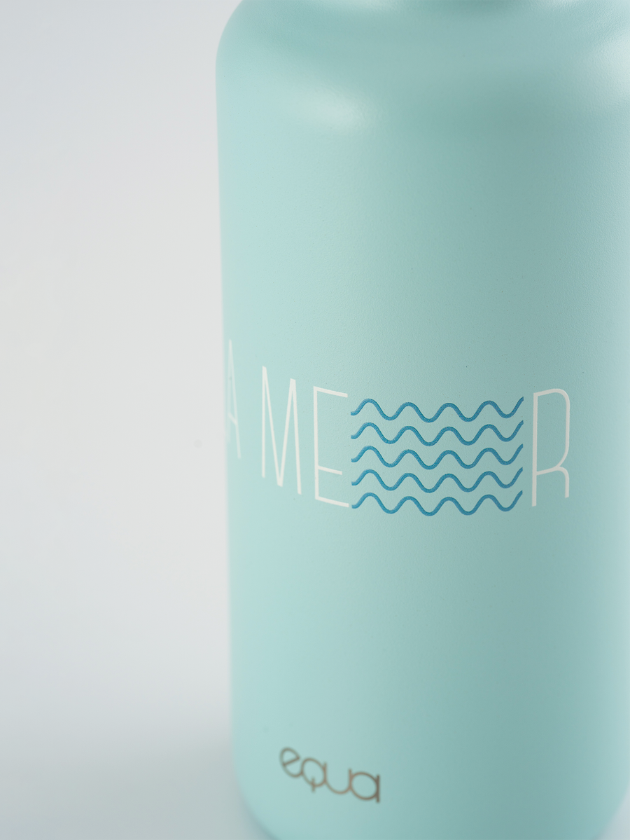 Lightweight La Mer Bottle